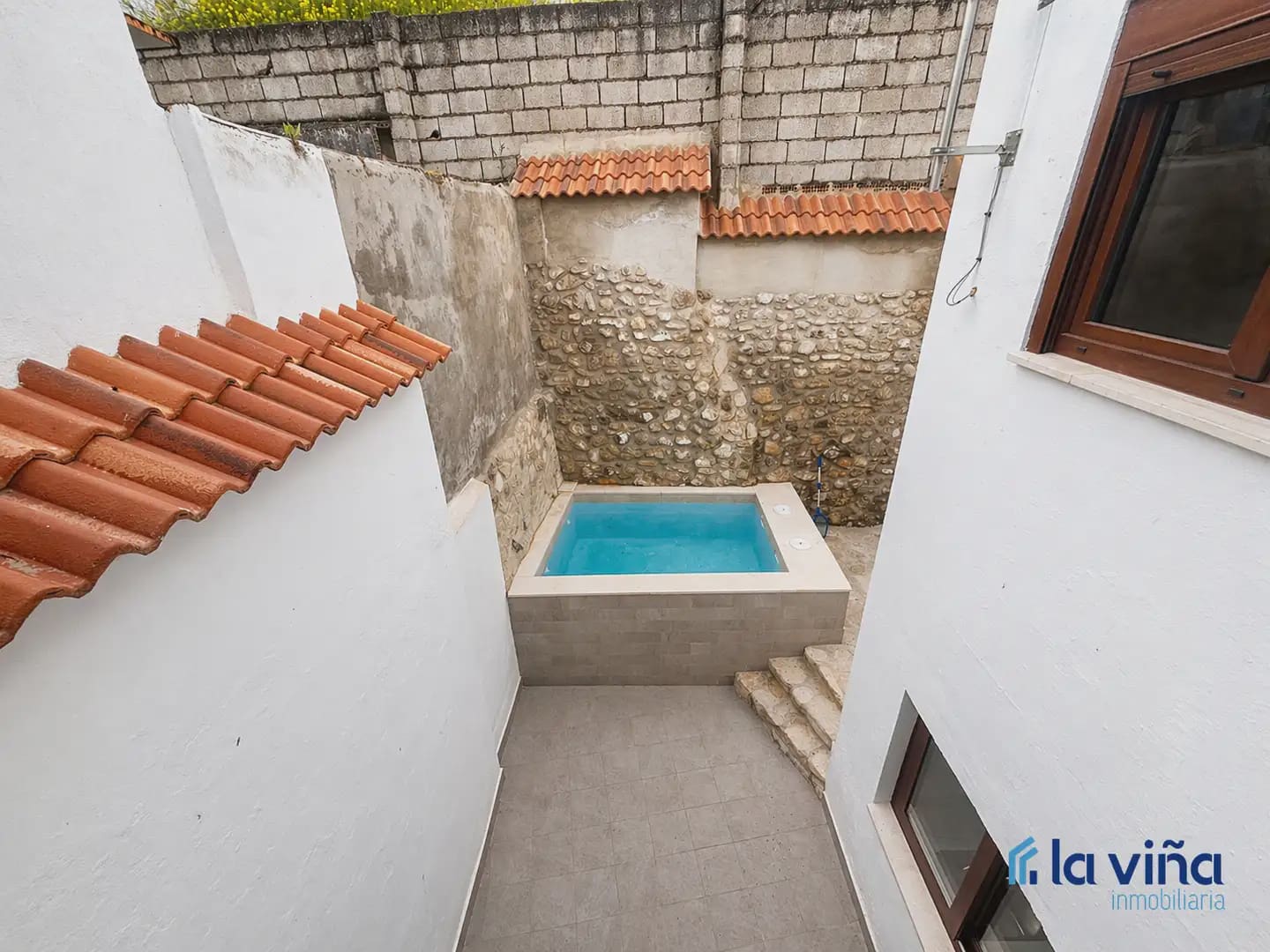 4 chambre Maison de Ville à vendre à Cuevas Bajas avec piscine - 155 000 € (Ref: 9795726)