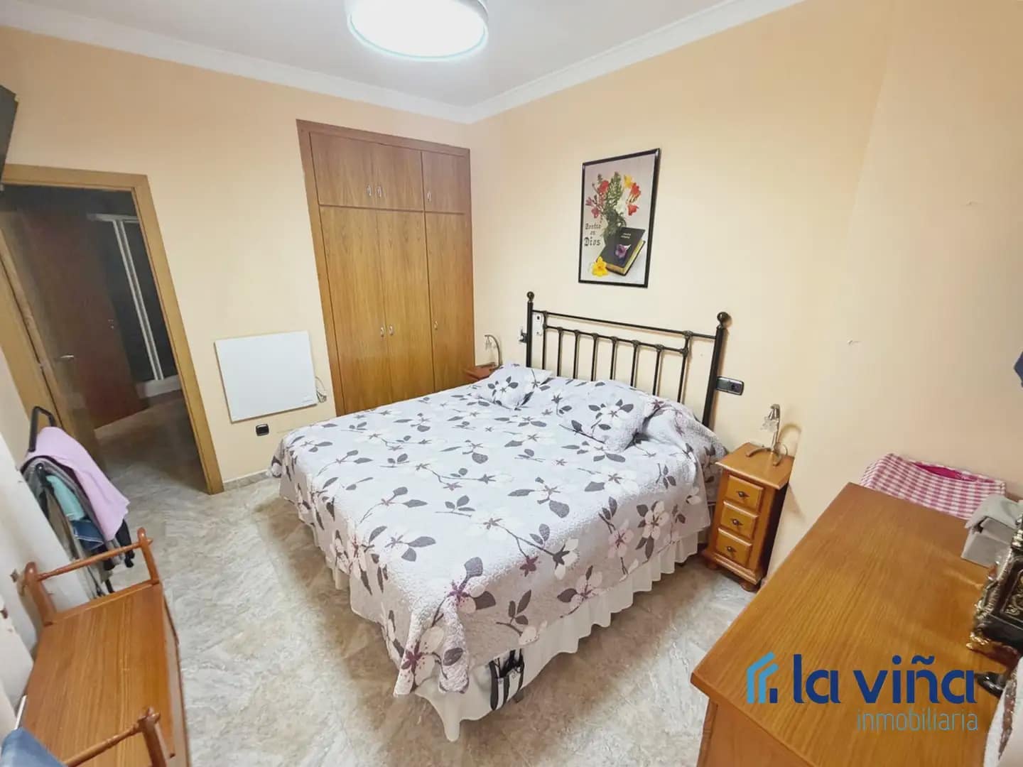 3 bedroom Villa for sale in Fuente de Piedra with pool garage - € 379,900 (Ref: 9798399)