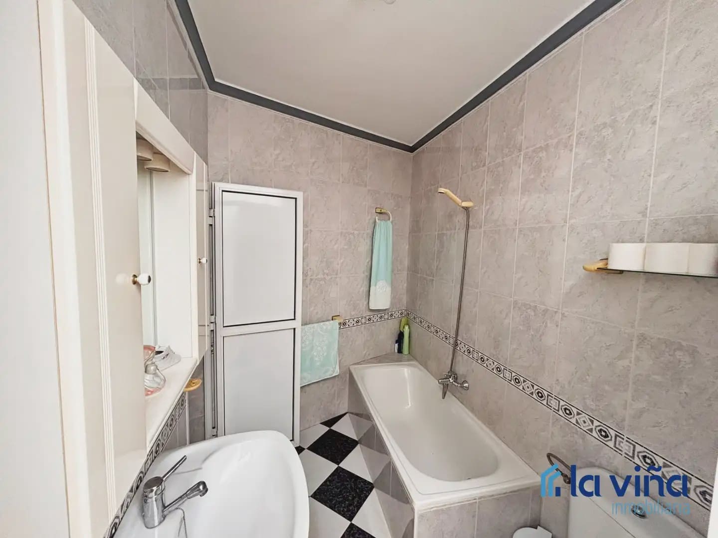 3 soverom Hus til salgs i Encinas Reales - € 85 000 (Ref: 9850182)