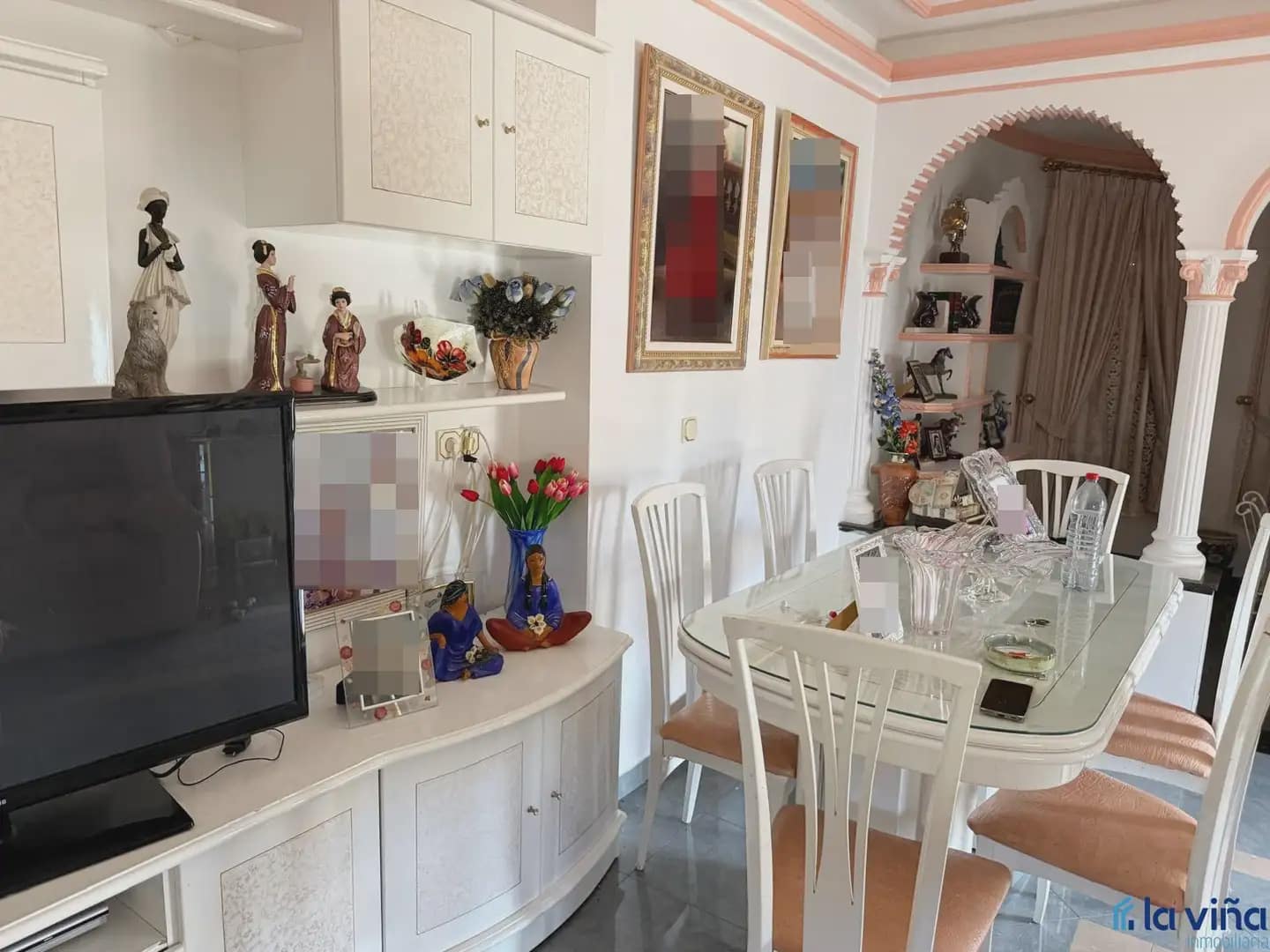 4 soverom Villa til salgs i Loja med garasje - € 360 000 (Ref: 9880316)