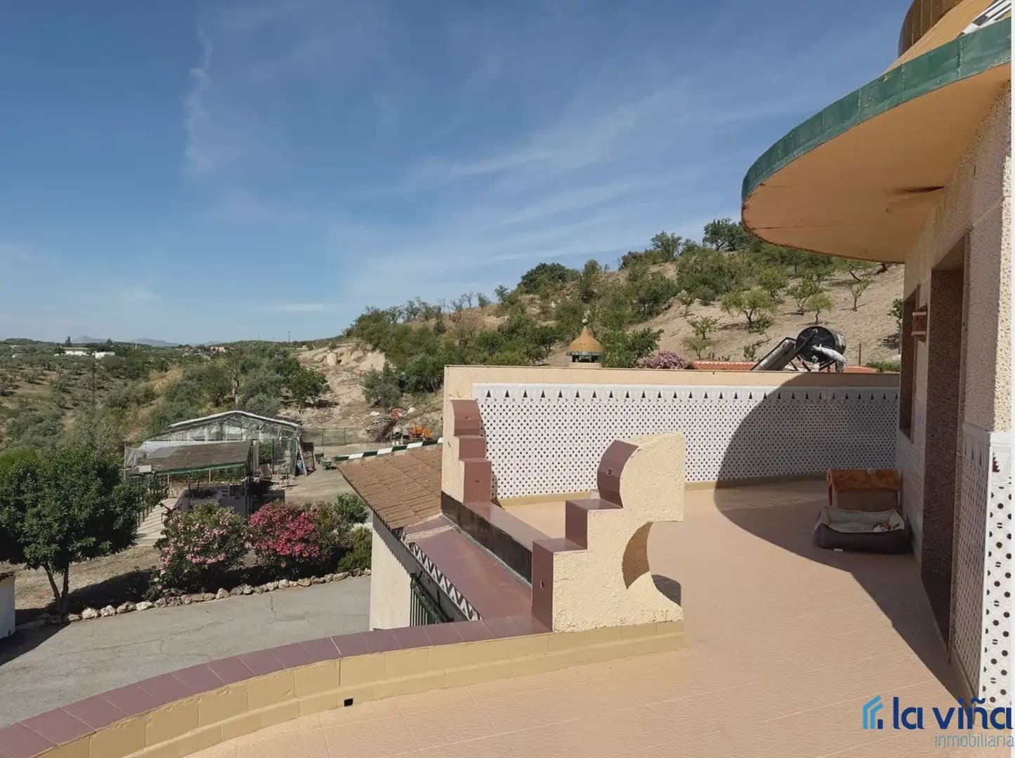 4 soverom Villa til salgs i Loja med garasje - € 360 000 (Ref: 9880316)