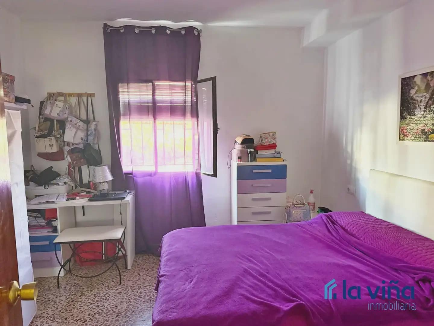 4 bedroom Townhouse for sale in Loja with garage - € 310,000 (Ref: 9880432)