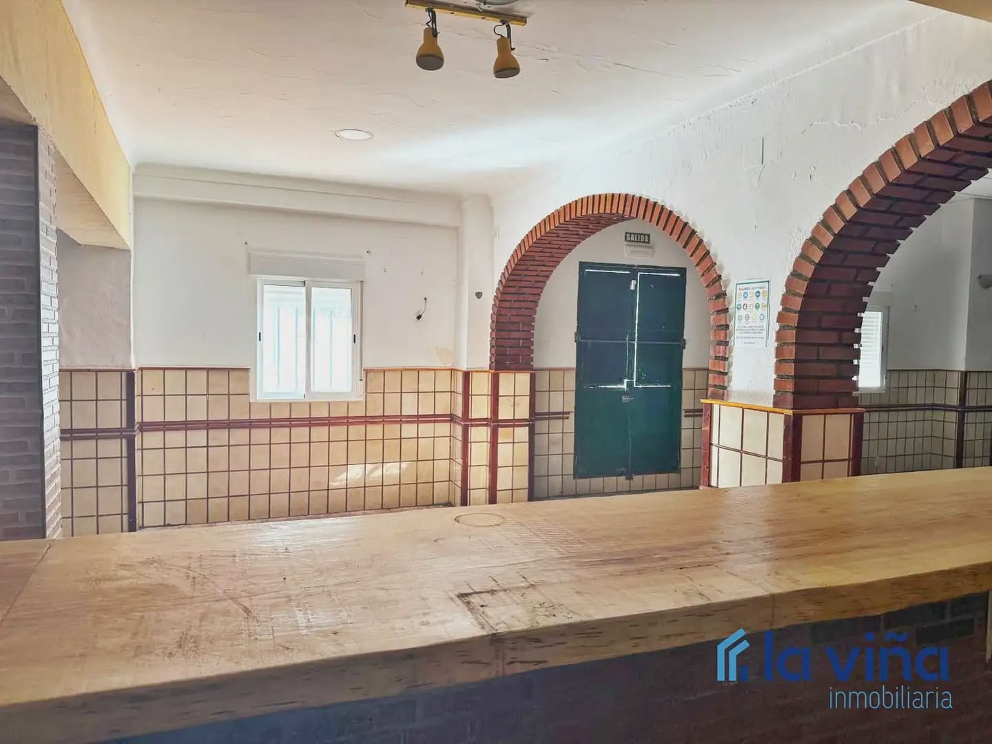 4 bedroom Townhouse for sale in Loja with garage - € 310,000 (Ref: 9880432)