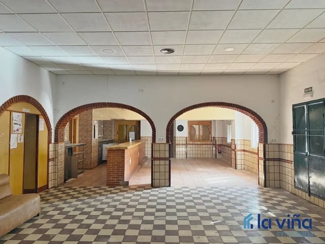 4 bedroom Townhouse for sale in Fuente Camacho, Loja with garage - € 310,000 (Ref: 9880432)