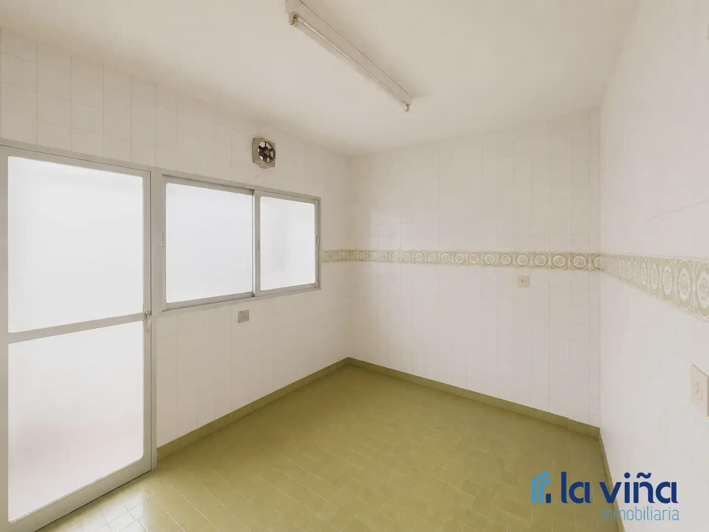 4 bedroom Flat for sale in Humilladero - € 155,000 (Ref: 9889553)