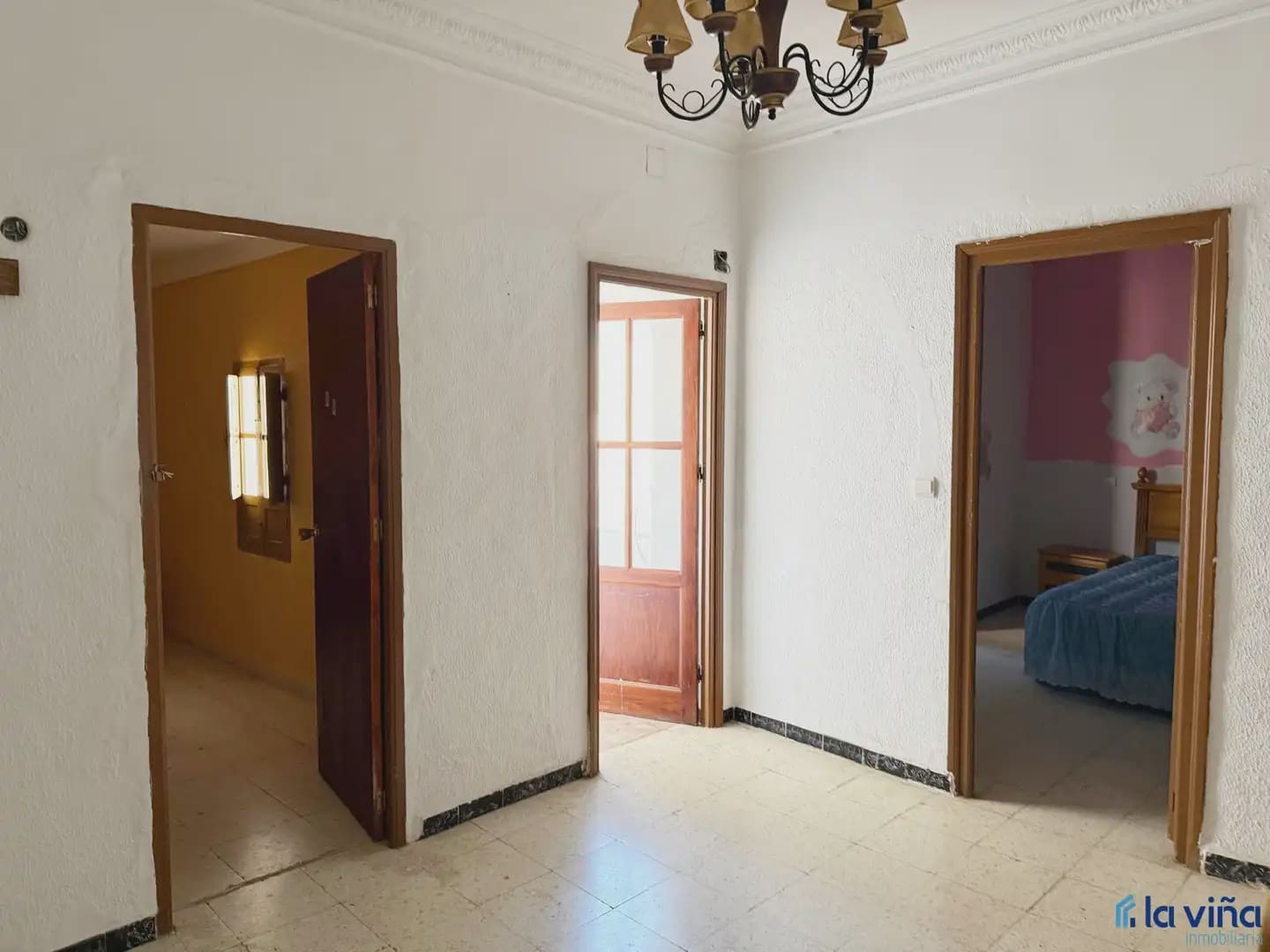 5 soverom Kjedet enebolig til salgs i Casariche med garasje - € 140 000 (Ref: 9893269)