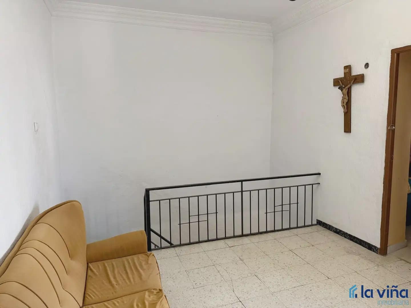 5 soverom Kjedet enebolig til salgs i Casariche med garasje - € 140 000 (Ref: 9893269)