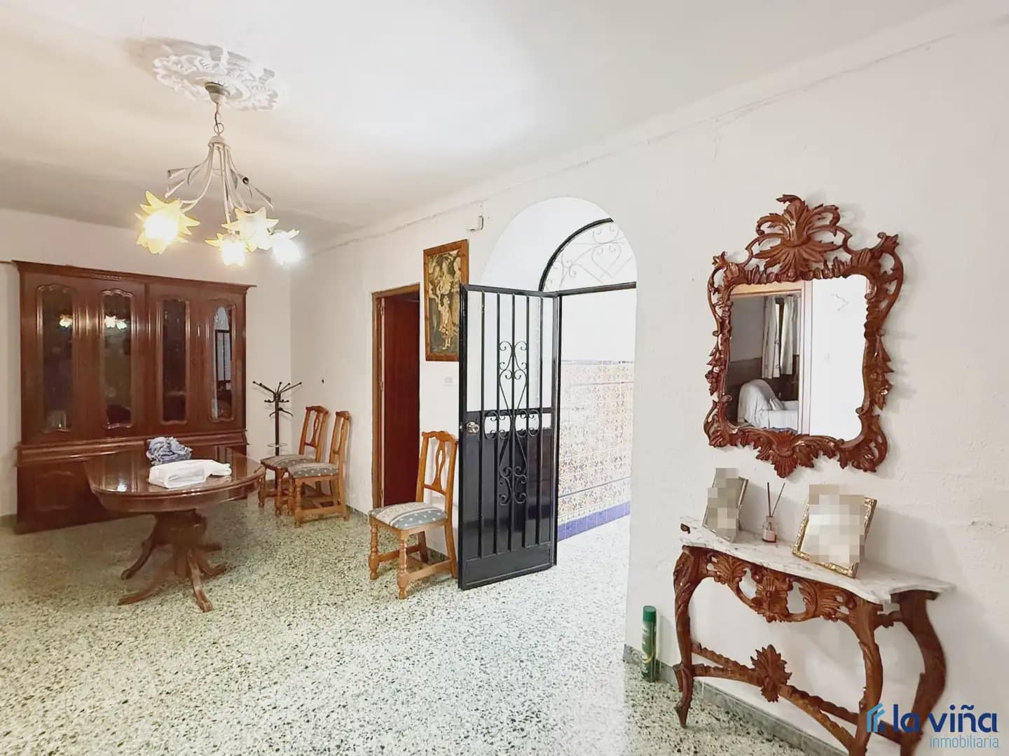 5 soverom Kjedet enebolig til salgs i Casariche med garasje - € 140 000 (Ref: 9893269)