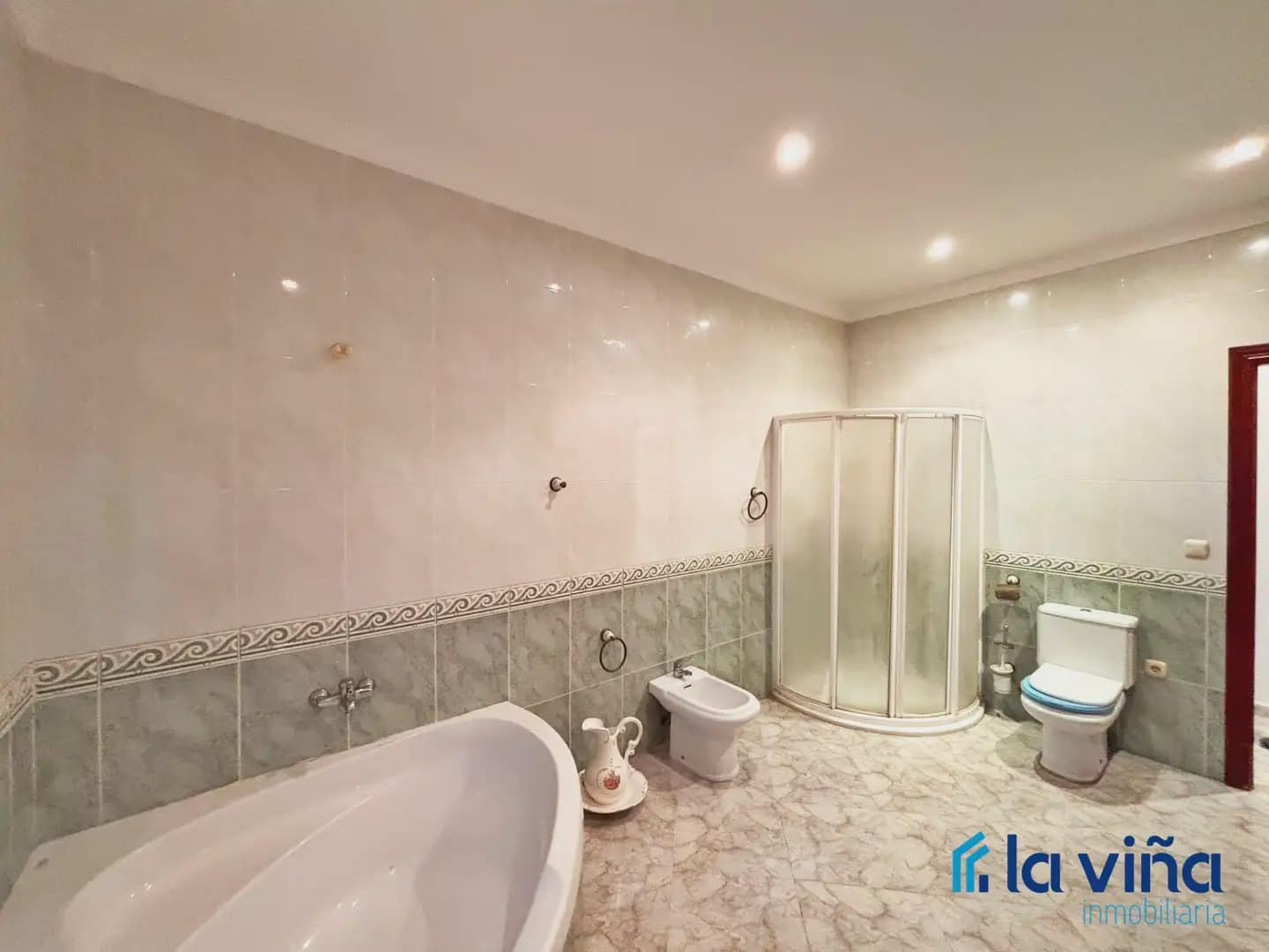 3 bedroom Bungalow for sale in Humilladero - € 235,000 (Ref: 9895644)