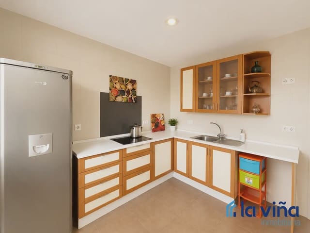 3 bedroom Flat for sale in Humilladero - € 150,000 (Ref: 9897305)