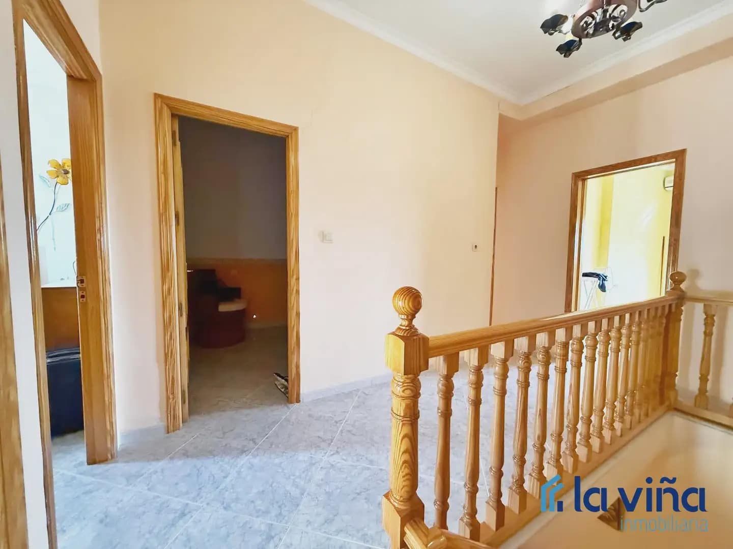 5 bedroom Townhouse for sale in Alameda - € 100,000 (Ref: 9914884)
