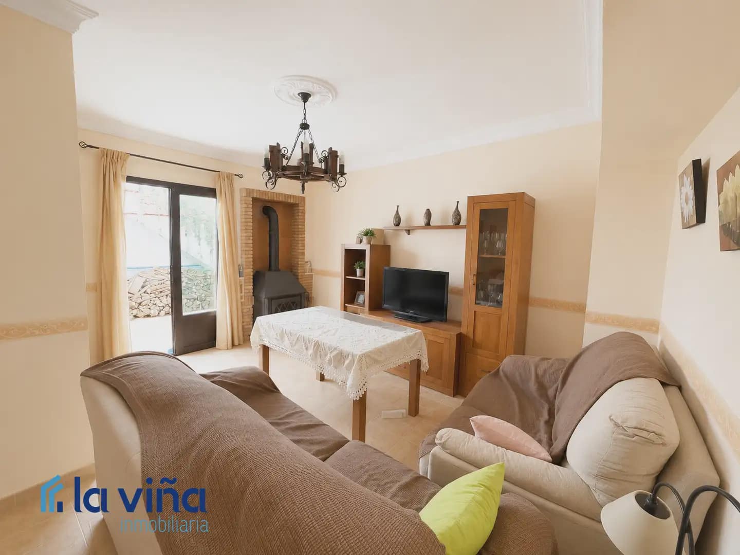 5 bedroom Townhouse for sale in Alameda - € 100,000 (Ref: 9914884)