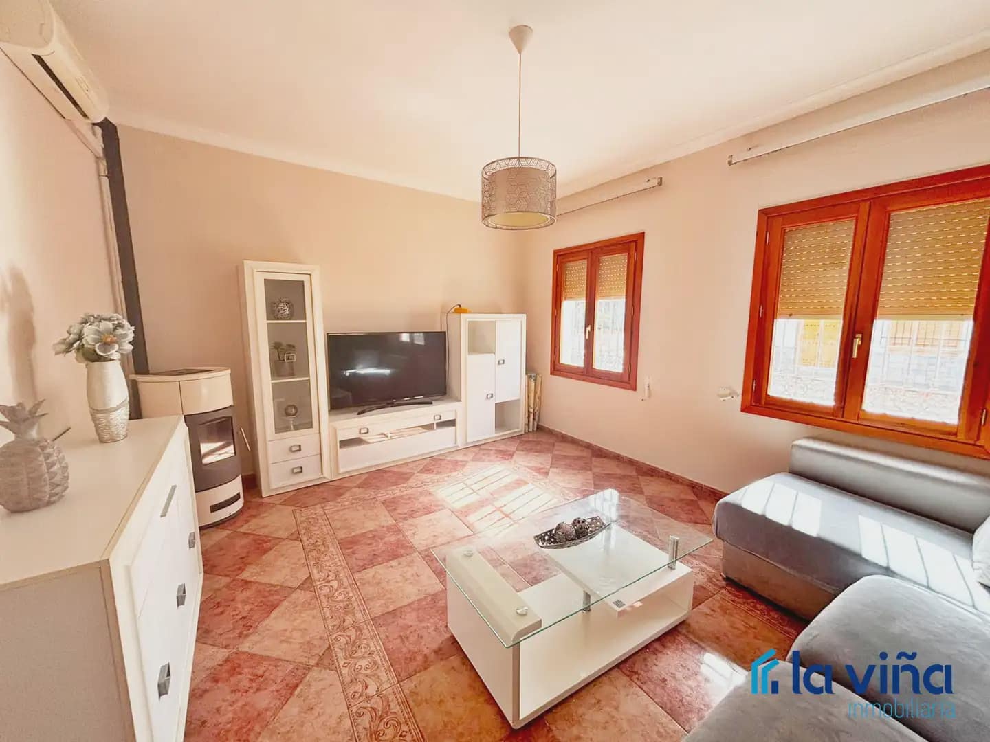 3 slaapkamer Huis te koop in Humilladero - € 225.000 (Ref: 9918833)