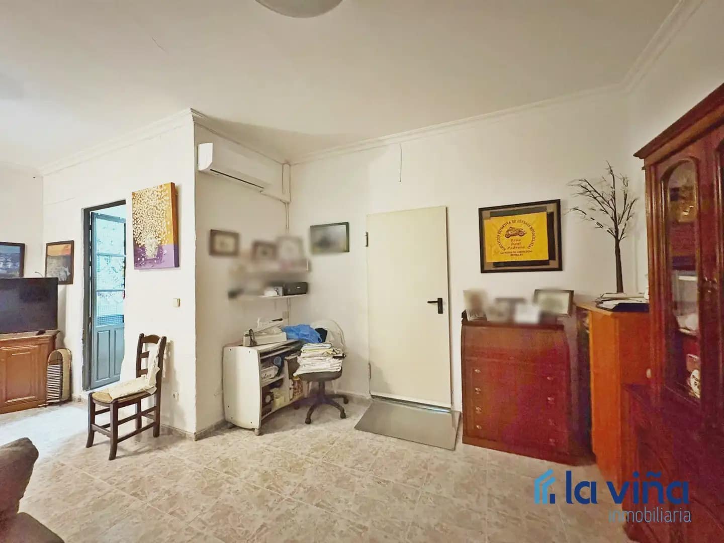 4 bedroom Business for sale in La Roda de Andalucia - € 499,000 (Ref: 9924969)