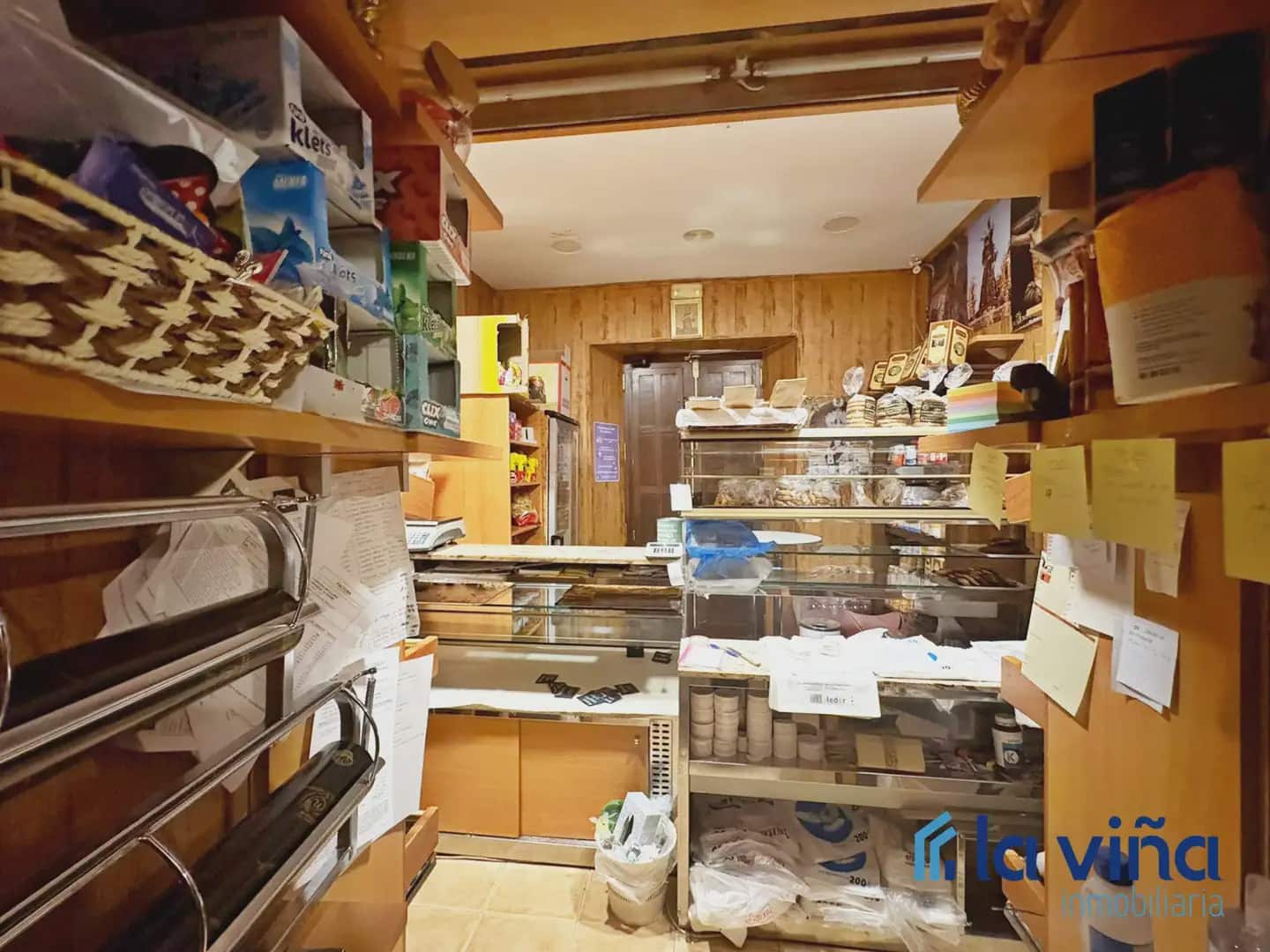 4 bedroom Business for sale in La Roda de Andalucia - € 499,000 (Ref: 9924969)