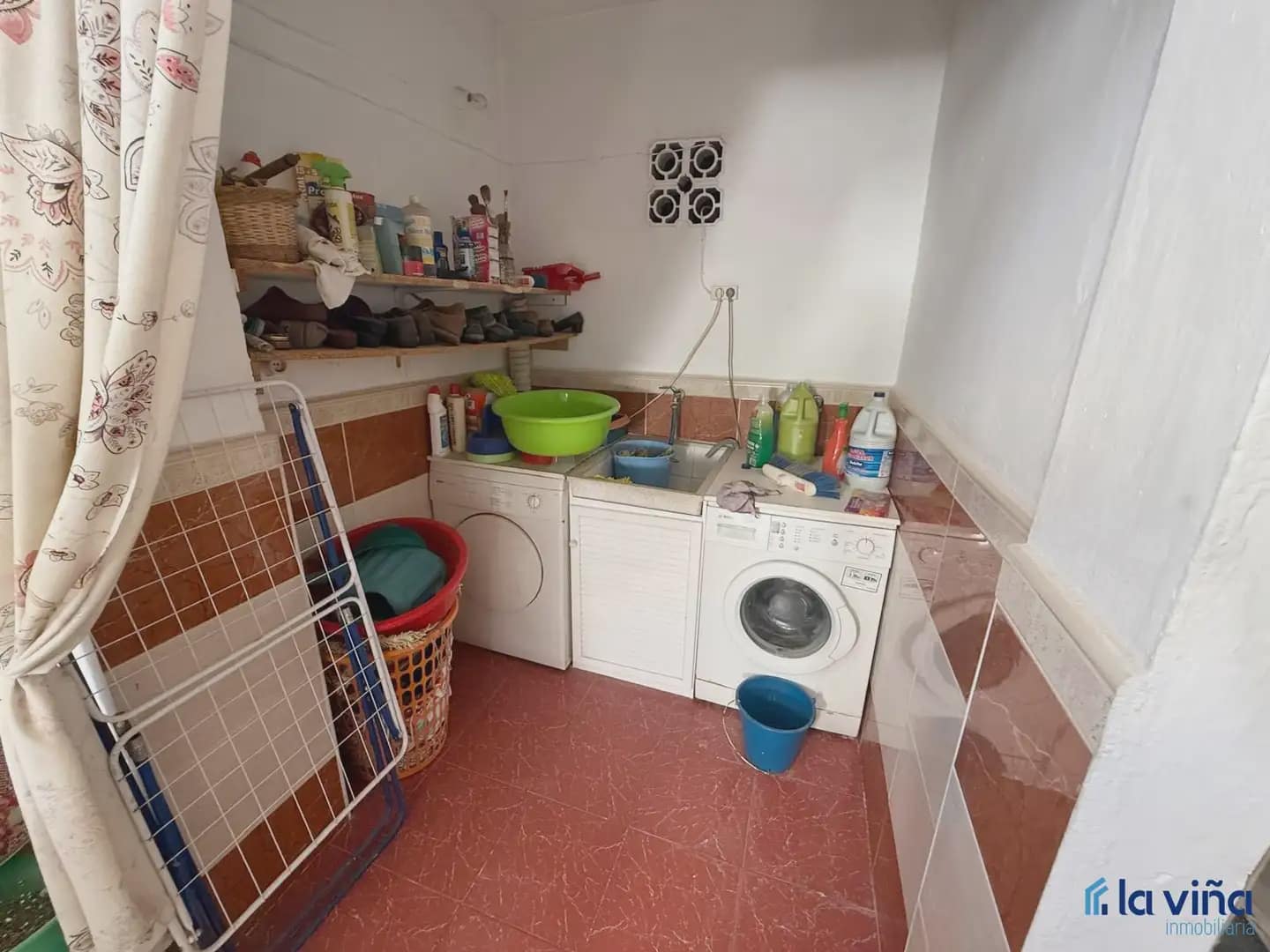 7 soveværelse Virksomhed til salg i Alameda - € 450.000 (Ref: 9941567)