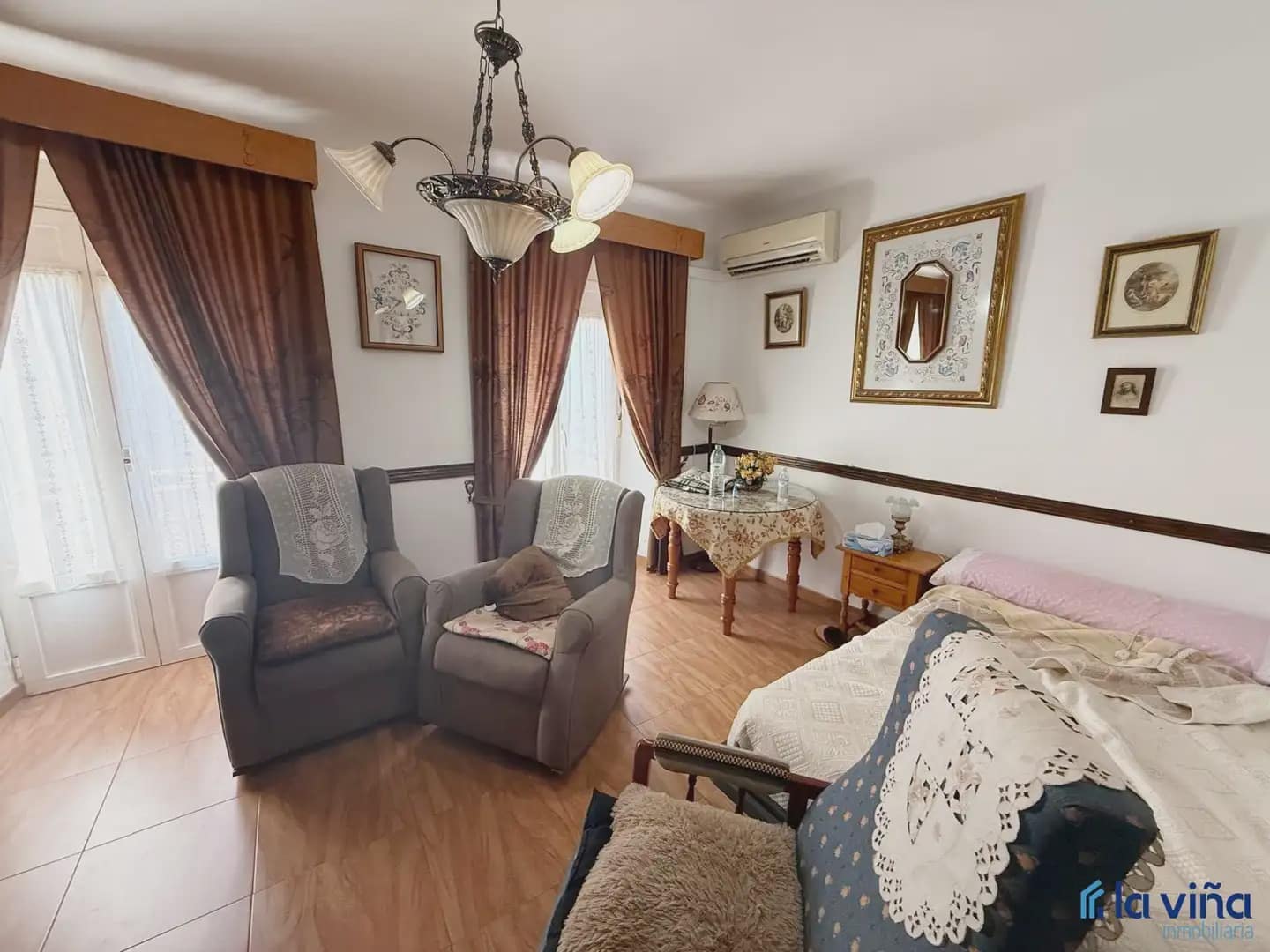 7 soveværelse Virksomhed til salg i Alameda - € 450.000 (Ref: 9941567)