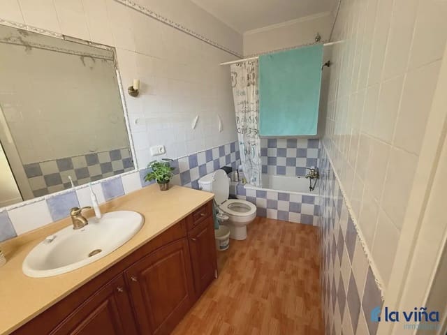 1 soveværelse Erhverv til salg i Fuente Camacho, Loja med swimmingpool - € 390.000 (Ref: 9948411)