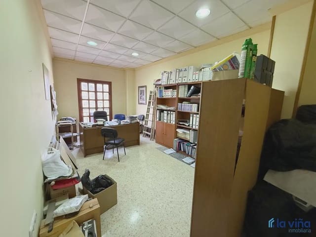 Kommersiell til salgs i Loja - € 79 000 (Ref: 9953600)