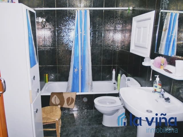 4 soveværelse Byhus til salg i Villanueva de Algaidas - € 140.000 (Ref: 9972457)