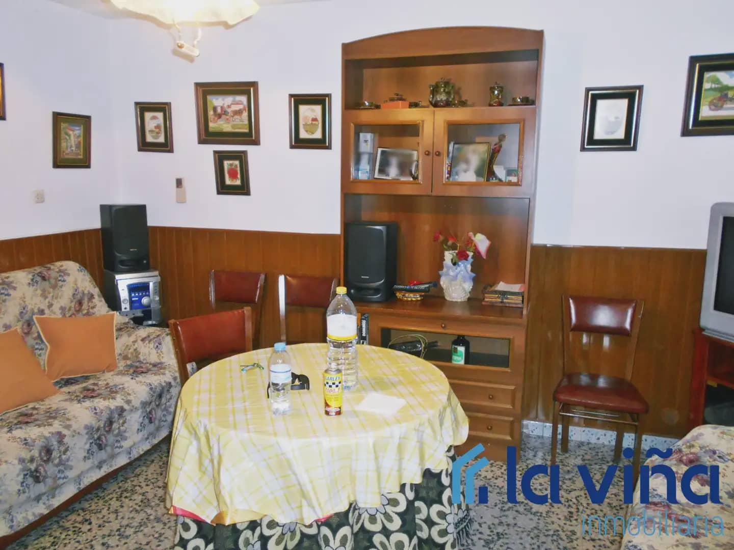 4 bedroom Townhouse for sale in Villanueva de Algaidas - € 140,000 (Ref: 9972457)