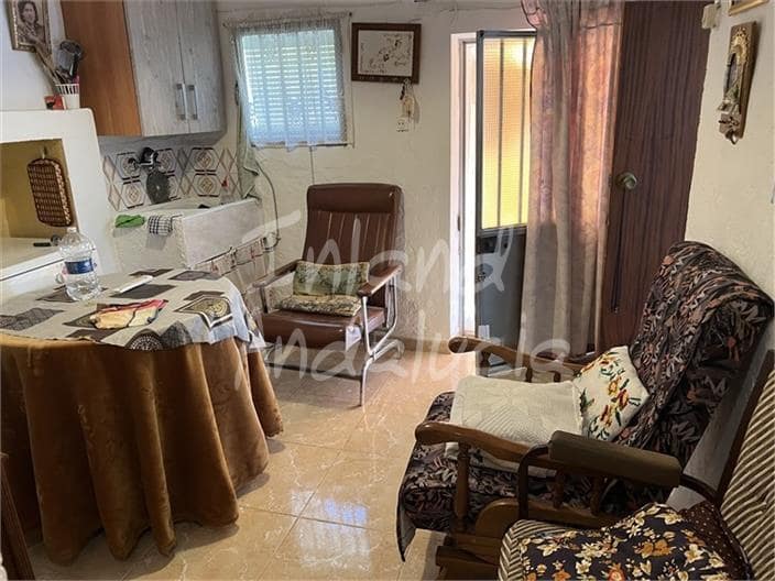 3 slaapkamer Finca/Landhuis te koop in Sabariego - € 45.000 (Ref: 10008162)