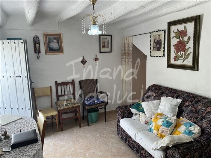 3 slaapkamer Finca/Landhuis te koop in Sabariego - € 45.000 (Ref: 10008162)