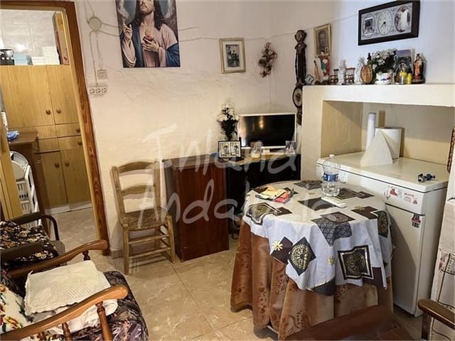 3 bedroom Finca/Country House for sale in Sabariego, Alcaudete - € 45,000 (Ref: 10008162)