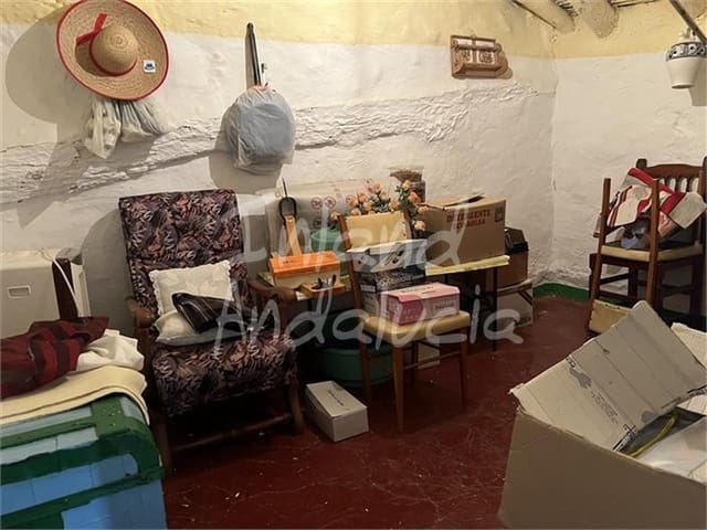 3 bedroom Finca/Country House for sale in Sabariego, Alcaudete - € 45,000 (Ref: 10008162)