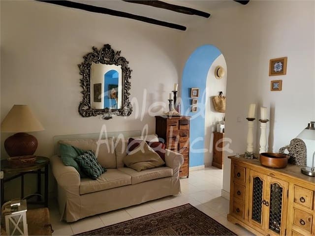 Casa de 3 habitaciones en Encinas Reales en venta con piscina - 130.000 € (Ref: 10010112)