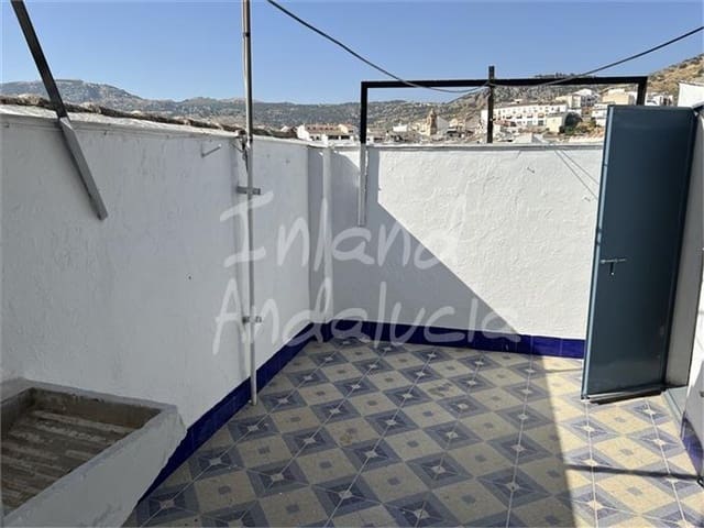 4 slaapkamer Huis te koop in Luque - € 37.000 (Ref: 10014957)