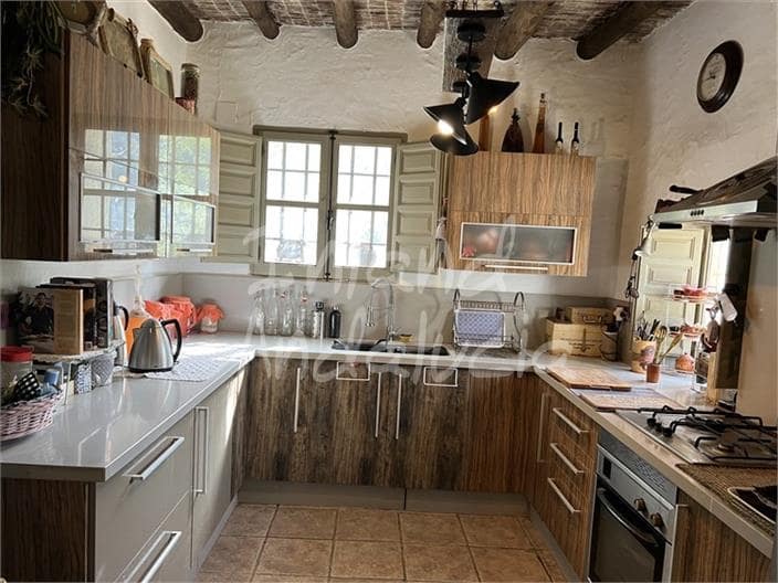 3 bedroom Finca/Country House for sale in Montefrio with pool garage - € 210,000 (Ref: 10014958)