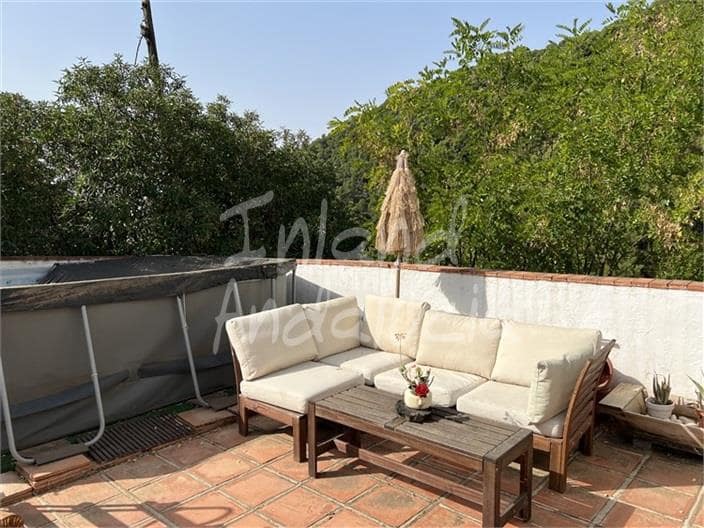 3 bedroom Finca/Country House for sale in Montefrio with pool garage - € 210,000 (Ref: 10014958)