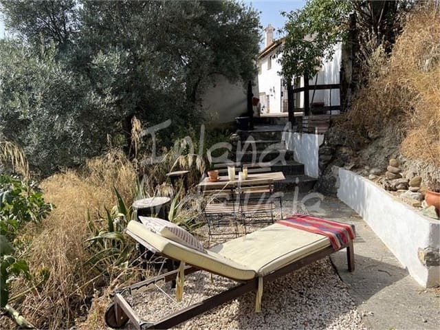 3 bedroom Finca/Country House for sale in Montefrío with pool garage - € 210,000 (Ref: 10014958)