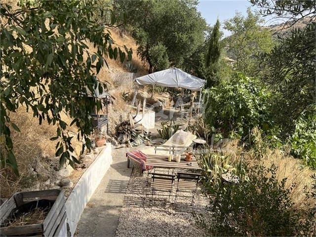 3 bedroom Finca/Country House for sale in Montefrío with pool garage - € 210,000 (Ref: 10014958)