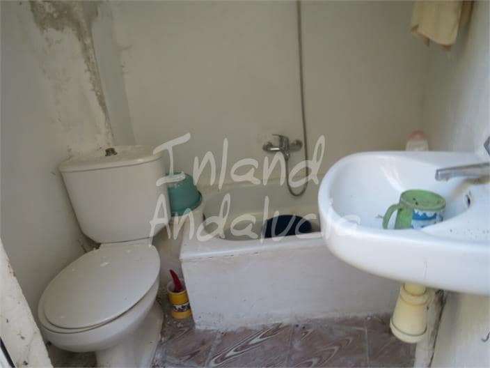 2 bedroom Townhouse for sale in Santiago de Calatrava - € 15,000 (Ref: 10014959)