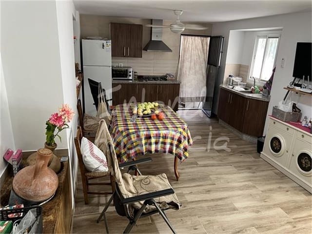 3 quarto Quinta/Casa Rural para venda em Castillo de Locubín com piscina garagem - 128 000 € (Ref: 10016967)