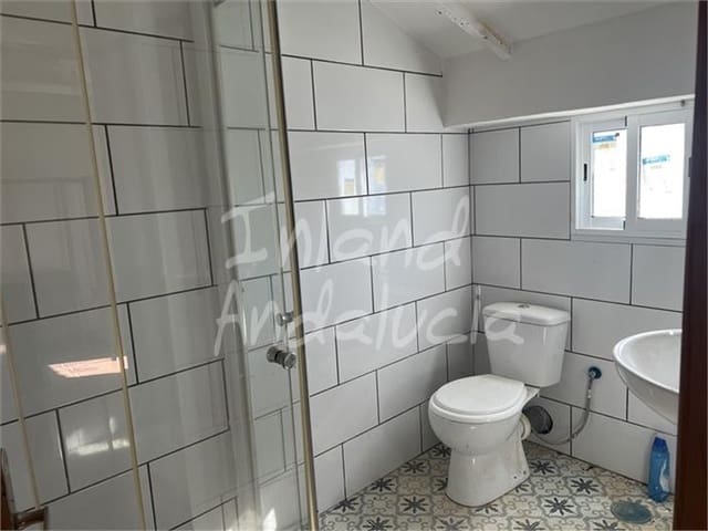 4 sypialnia Finka/Dom wiejski na sprzedaż w Los Juncares, Iznájar z garażem - 96 000 € (Ref: 10016968)