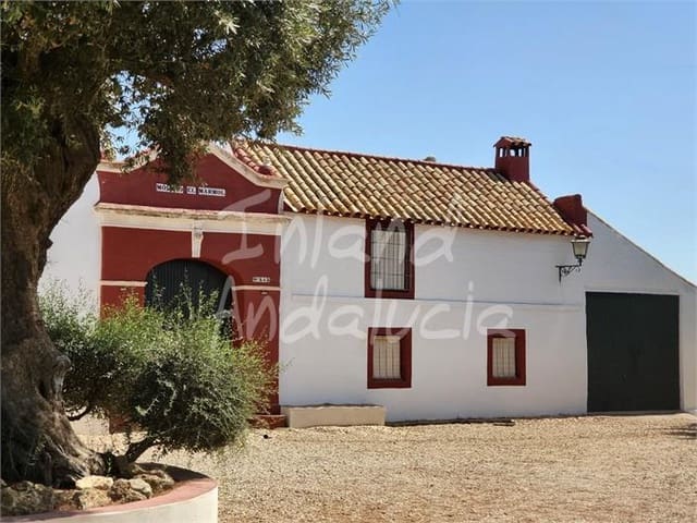 5 quarto Quinta/Casa Rural para venda em Ecija com piscina garagem - 370 000 € (Ref: 10024985)