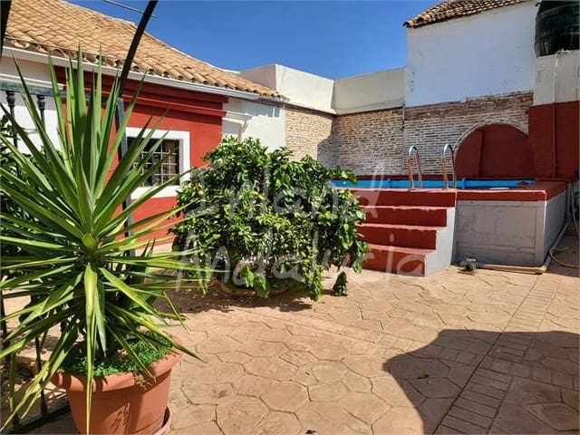 5 quarto Quinta/Casa Rural para venda em Ecija com piscina garagem - 370 000 € (Ref: 10024985)