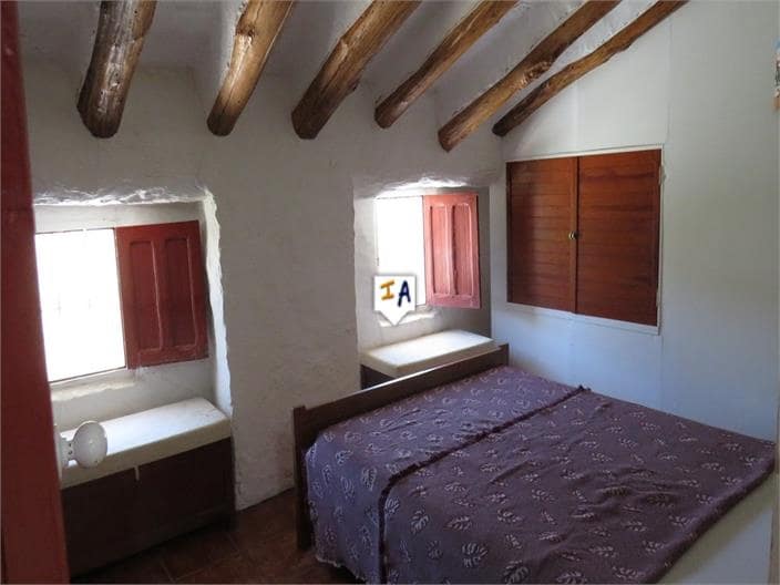 5 sypialnia Finka/Dom wiejski na sprzedaż w Martos - 95 000 € (Ref: 10040237)