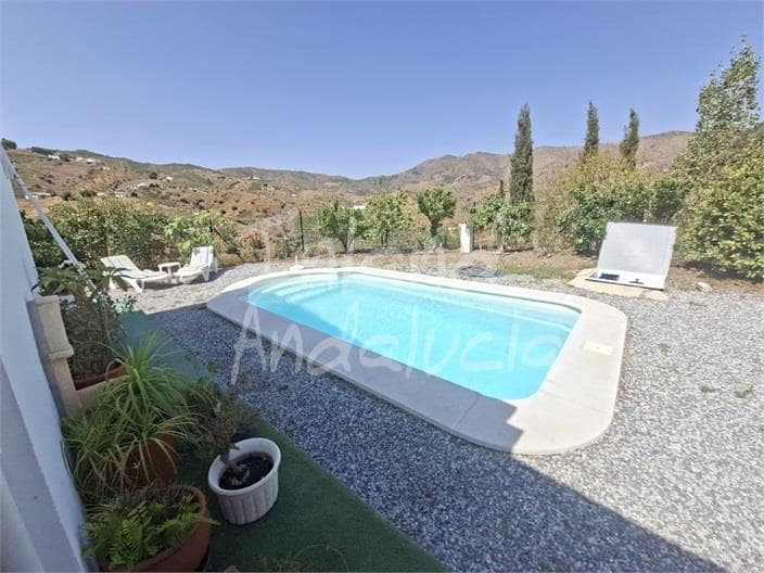 1 sypialnia Finka/Dom wiejski na sprzedaż w El Borge z basenem - 190 000 € (Ref: 10057843)