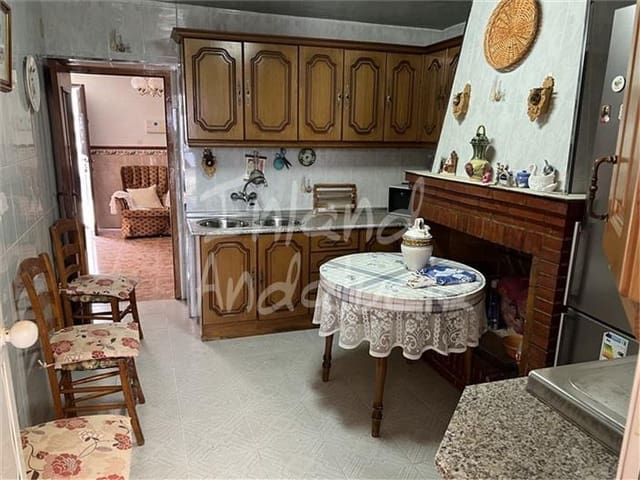 3 quarto Casa em Banda para venda em Priego de Córdoba com garagem - 87 000 € (Ref: 10057846)