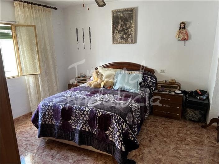 3 quarto Casa em Banda para venda em Priego de Cordoba com garagem - 87 000 € (Ref: 10057846)