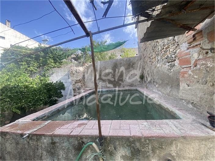 5 sypialnia Dom na sprzedaż w Alcaudete z basenem garażem - 129 900 € (Ref: 10061092)