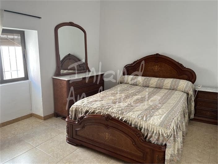 4 quarto Casa em Banda para venda em Baena - 57 000 € (Ref: 10061094)