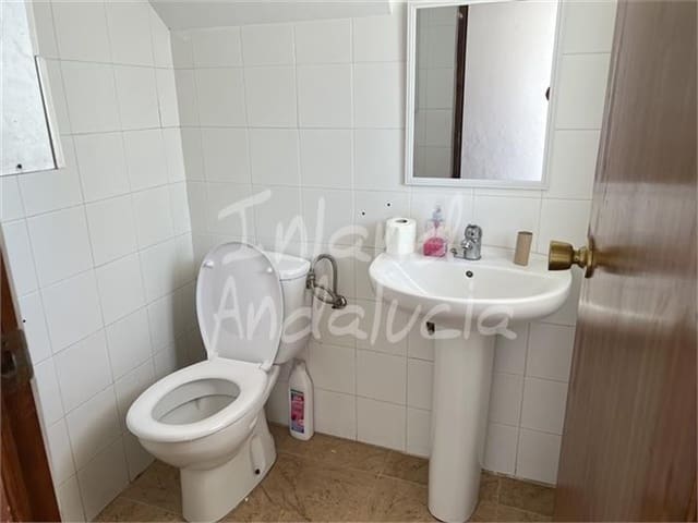 4 quarto Casa em Banda para venda em Baena - 57 000 € (Ref: 10061094)