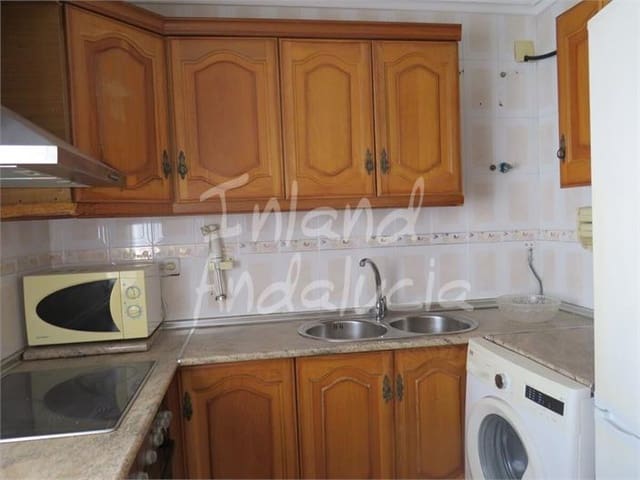 5 chambre Appartement à vendre à Martos avec piscine - 120 000 € (Ref: 10063669)