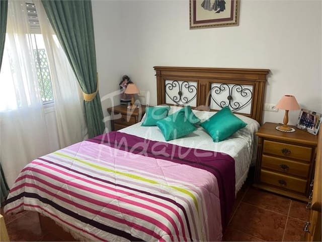 4 sypialnia Dom na sprzedaż w Periana z garażem - 209 000 € (Ref: 10066966)