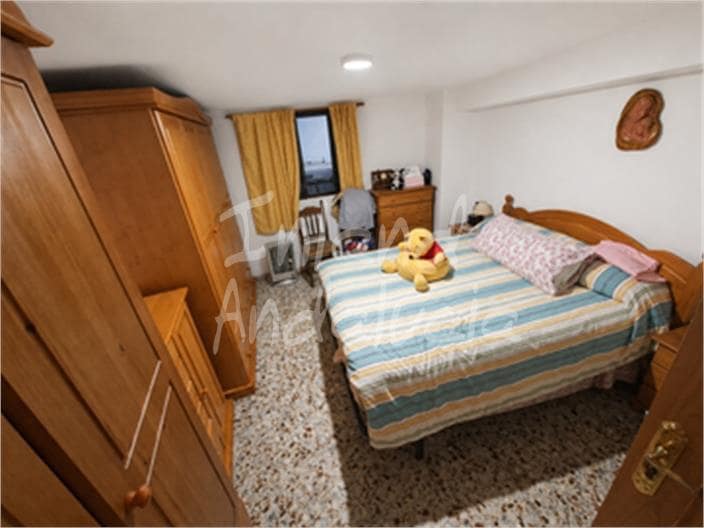 4 sovrum Hus till salu i Alcaucin med garage - 195 000 € (Ref: 10066967)